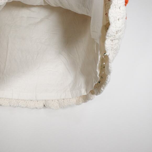 Love the Label Tuckernuck Ivory Leighton Skirt Crochet Floral Retro Sz M 2743-38 - Picture 13 of 14